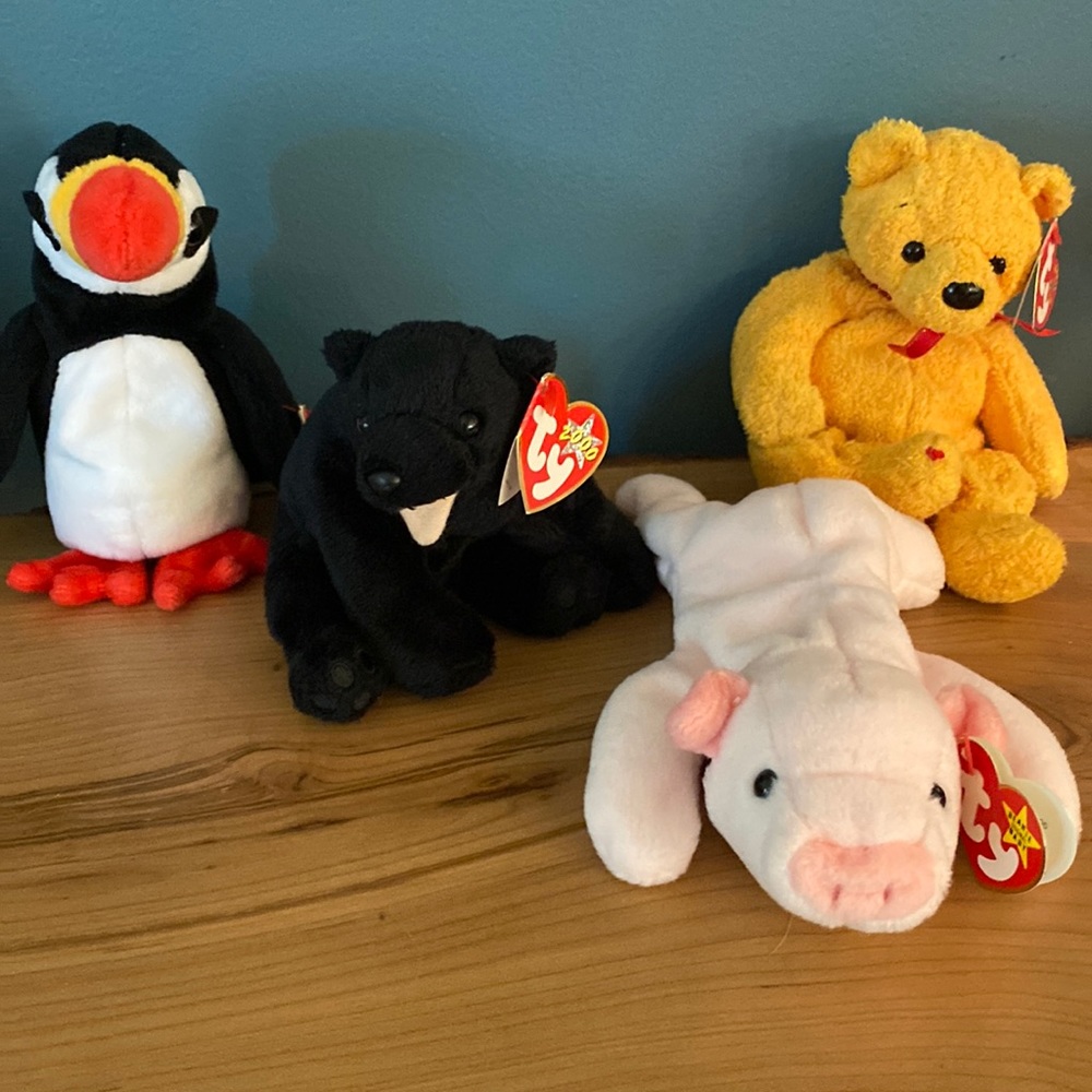 Lot of beanie babies